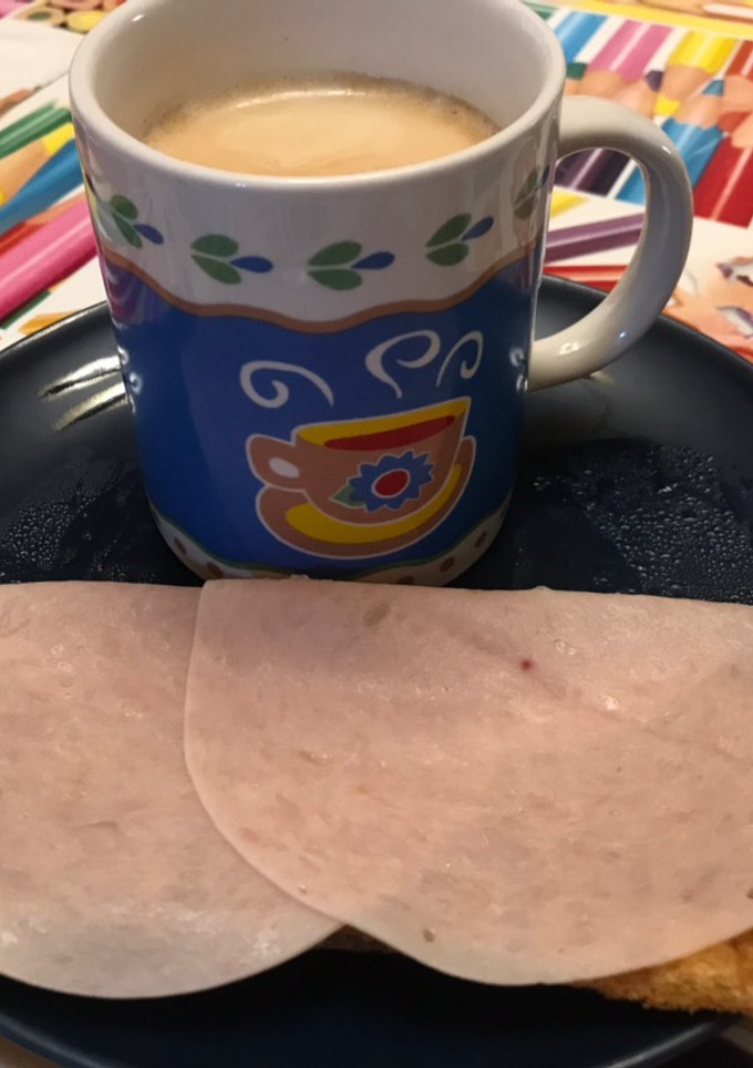 Una foto de Desayuno de pechuga de pavo, para un sábado de dieta