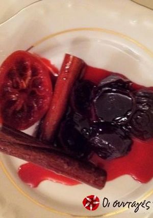 A picture of Beetroot spoon sweet.