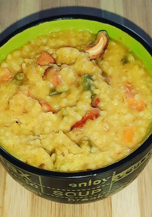 A picture of Dalia khichdi.