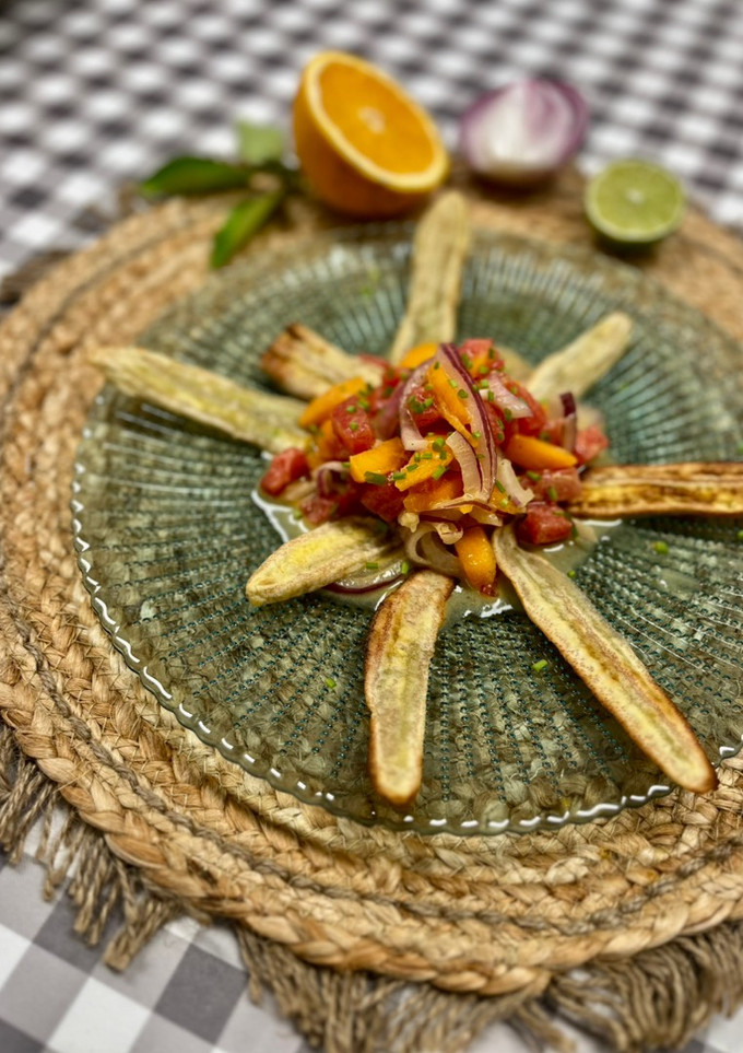 Una foto de Ceviche de albaricoque con toque de curry