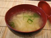 A picture of miso soup