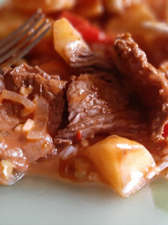 Una foto de Bifes a la portuguesa