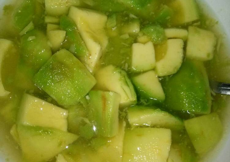 Cara Gampang Menyiapkan Avocado with markisa juice yang Lezat Sekali