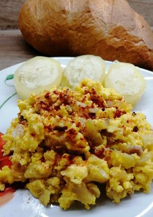 Sajtos rántotta gazdagon recept fotója