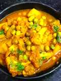 Cauliflower, Potato, and Pea Curry