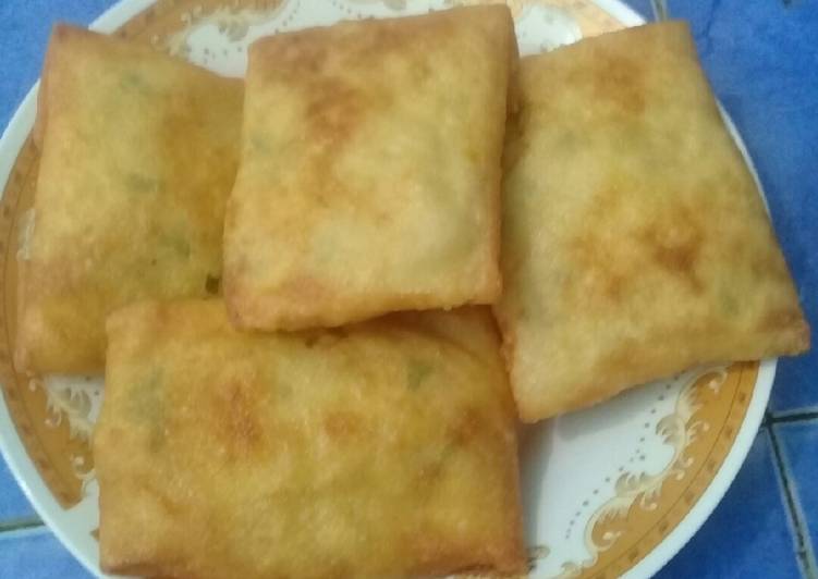 Martabak simple isi kentang