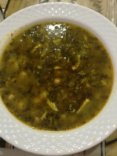 Una foto de Potaje de garbanzos y espinacas