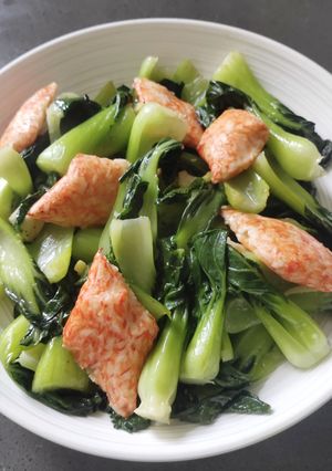 A picture of Stir Fry Bokchoy with Crabmeat.