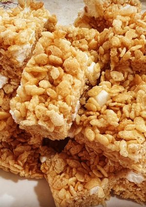 A picture of Homemade Rice Crispy Treats.