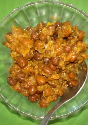 A picture of Black chana veg.