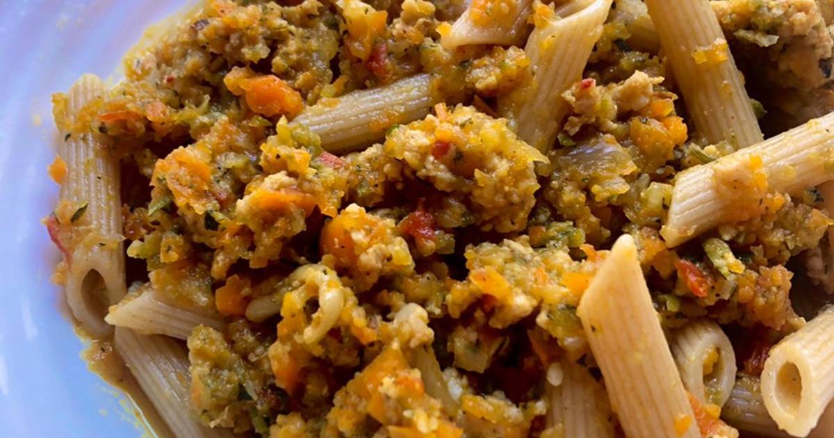 Pasta integral con pollo y vegetales - Recetas