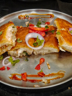 A picture of Onion Tomato Toast.