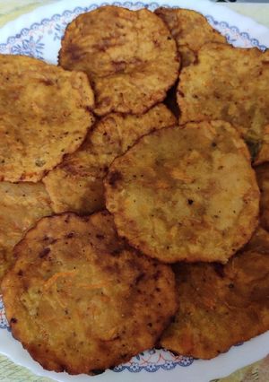 গাজরের পরাঠা(gajorer paratha recipe in Bengali) রেসিপির প্রধান ছবি