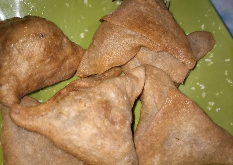 Wheat flour samosa