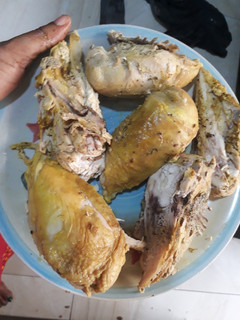 A picture of Boiled chicken.