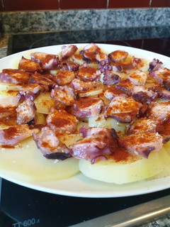 Una foto de Pulpo a la gallega express
