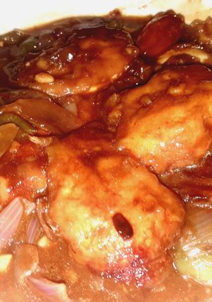 চিলি এগ(chilli egg recipe in Bengali) রেসিপির প্রধান ছবি
