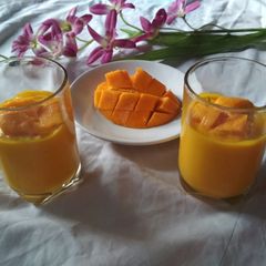 A picture of Mango Curd Smoothie.