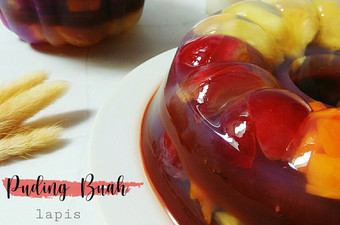 Cara Bikin Puding Buah Lapis Coklat Praktis