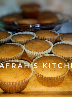 A picture of Vanilla cupcakes.