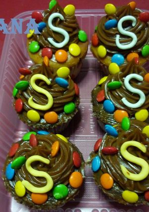 Una foto de Decoración fácil para cupcakes