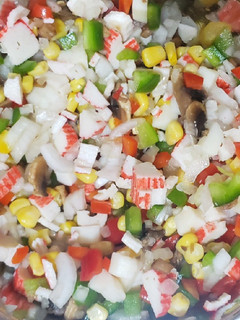 Una foto de Ceviche de kanikama y choritos
