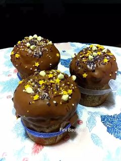 Una foto de Mini panettone de chocolate