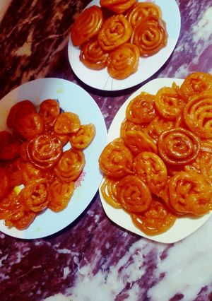 A picture of Jalaibi#Eid k pakwan.
