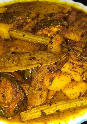 মশলা দার শুক্তো #Ruma spicy রেসিপির প্রধান ছবি