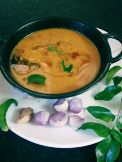 இஞ்சி கார குழம்பு(inji kara kulambu recipe in tamil) செய்முறை முக்கிய புகைப்படம்