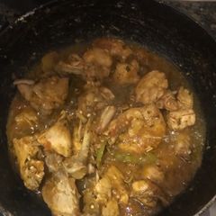 A picture of Chicken karahi.
