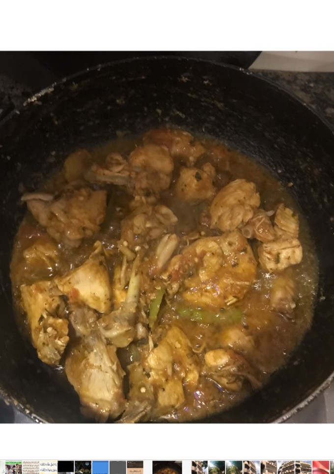 A picture of Chicken karahi.