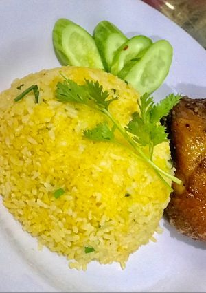 Hình của món Cơm gà xối mỡ.