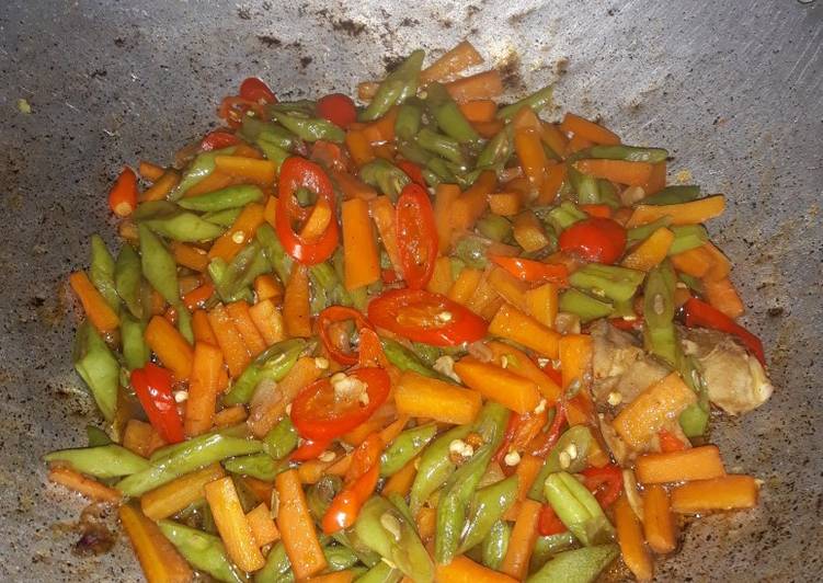 Oseng Buncis Wortel Pedes