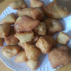 A picture of Mandazi.