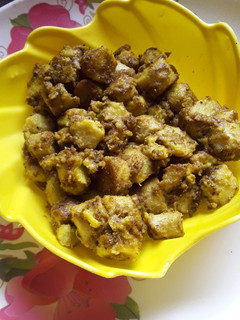 अरबी की सूखी सब्जी (Arbi ki sukhi sabzi recipe in Hindi) रेसिपी मुख्य फोटो