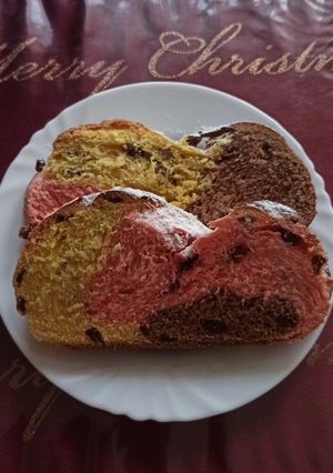 Fonott színes kalács recept fotója