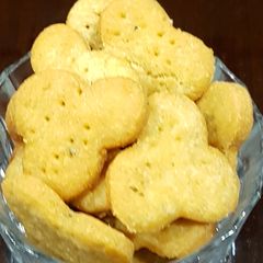 A picture of Wheat Flour Mathari.