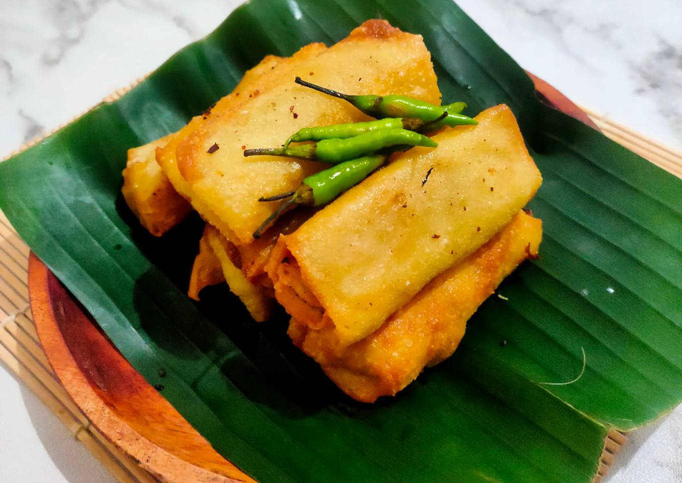 Lumpia Isi Rebung dan ayam Khas semarang