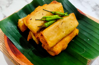 Cara Buat Lumpia Isi Rebung dan ayam Khas semarang Untuk Pemula