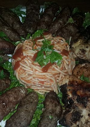 صورة لوصفة فراخ مشوية وكفتة مشوية على الفحم