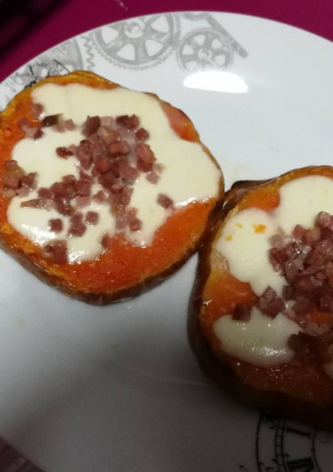 Una foto de Mini pizzas de calabaza