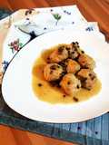Polpette di pollo e prosciutto al gin e pepe rosa
