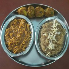 A picture of Lapsi..... badi ki sabji...