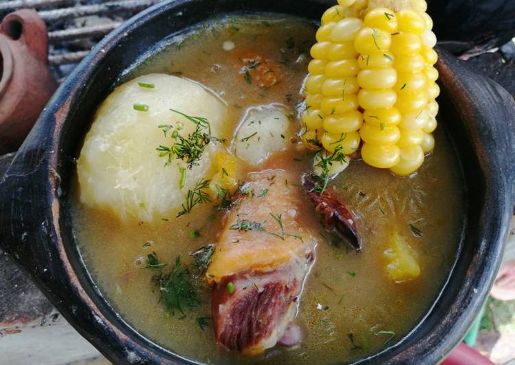 Sancocho de Gallina