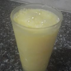A picture of Pineapple smoothie.