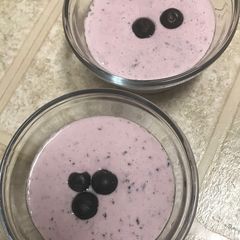 Blueberry smoothy A picture of Blueberry smoothy.