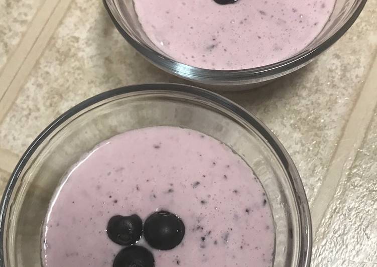 Blueberry smoothy