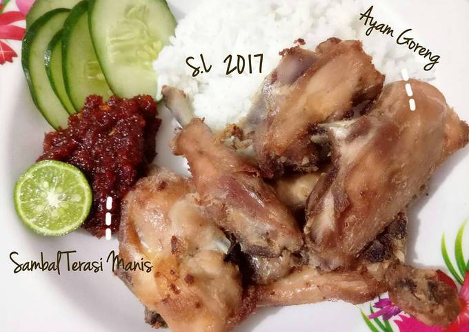 Ayam Goreng & Sambal Terasi Manis