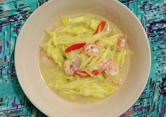 Bagaimana Menyiapkan Udang rebus mangga muda yang Bikin Ngiler